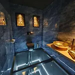 Haarhuis, World Crafted Collection 5*