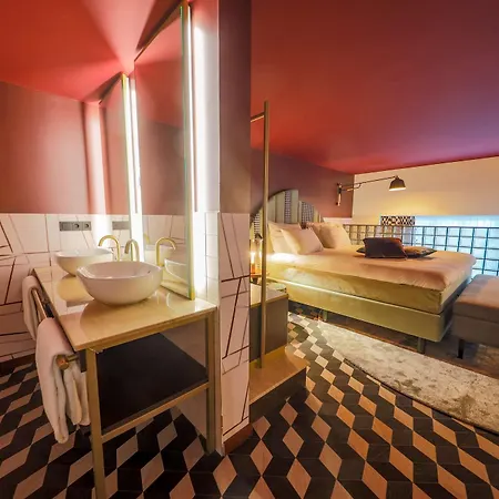 Haarhuis Szálloda 5*