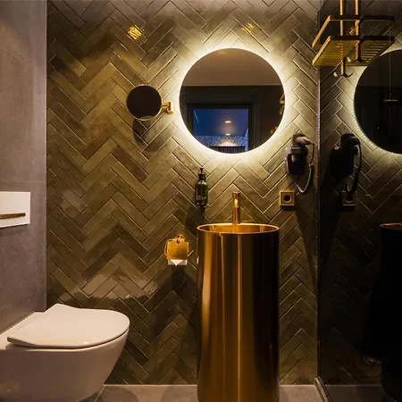 Haarhuis, World Crafted Collection