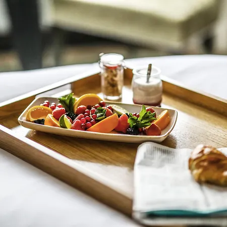 Hotel Haarhuis, Worldhotels Crafted 5*