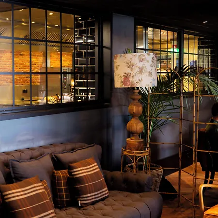 Haarhuis, World Crafted Collection 아른헴